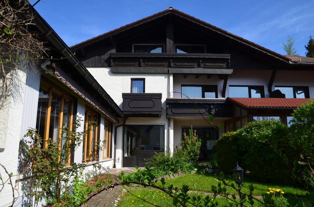 Alpenlodge Пфронтен Экстерьер фото