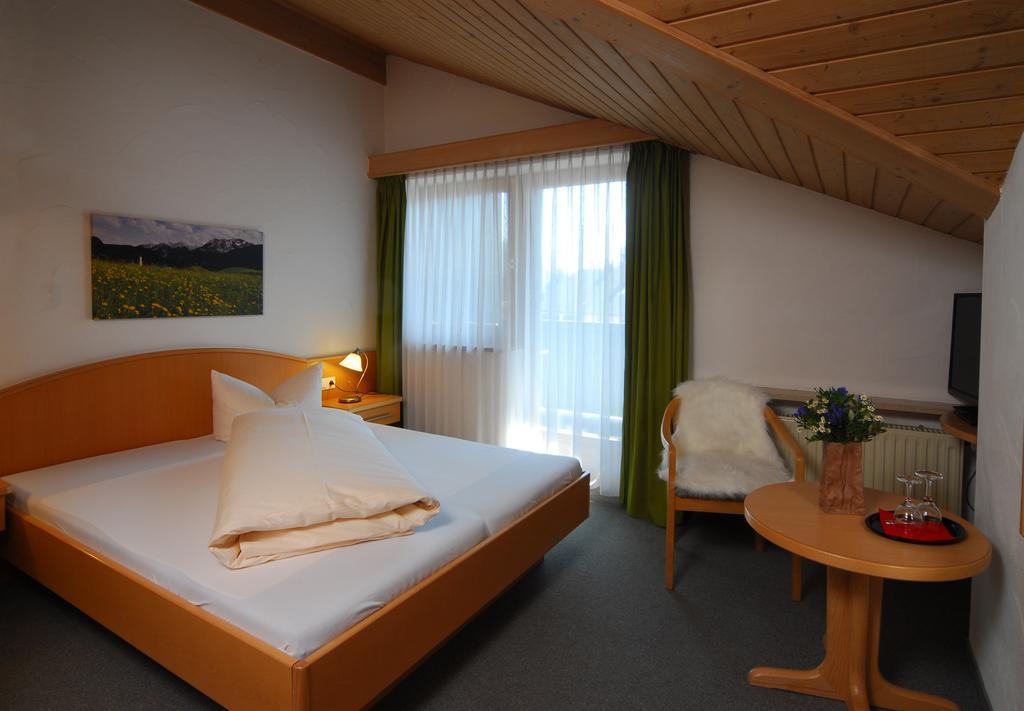 Alpenlodge Пфронтен Номер фото